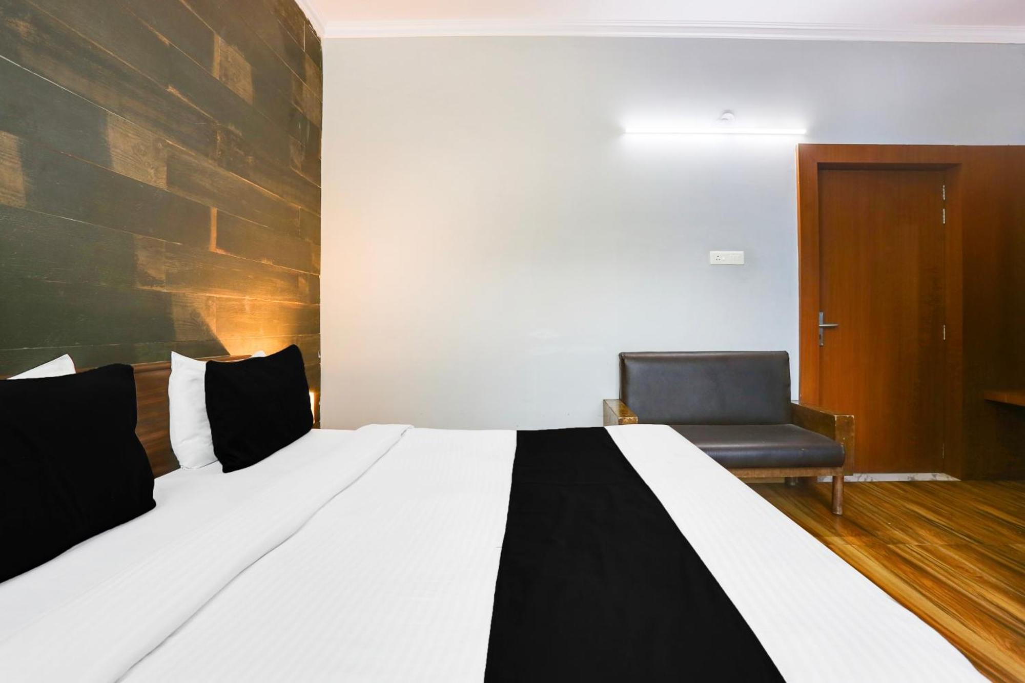 Super Collection O Bhiwadi Exterior foto